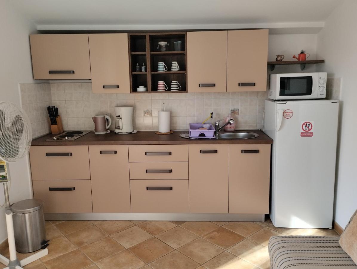 Apartment Exclusive Annex Ρόβινι Εξωτερικό φωτογραφία